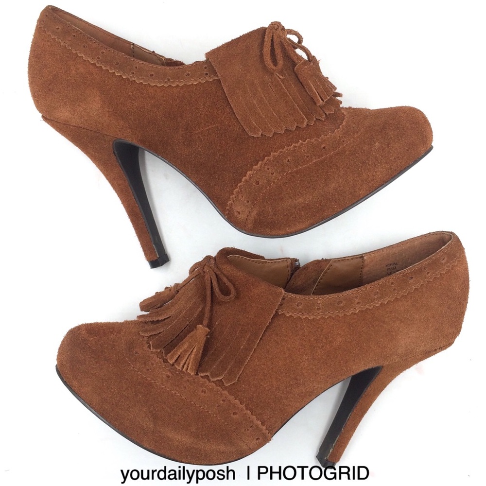 Kaya brown suede Oxford kiltie platform heeled ankle booties US 7.5